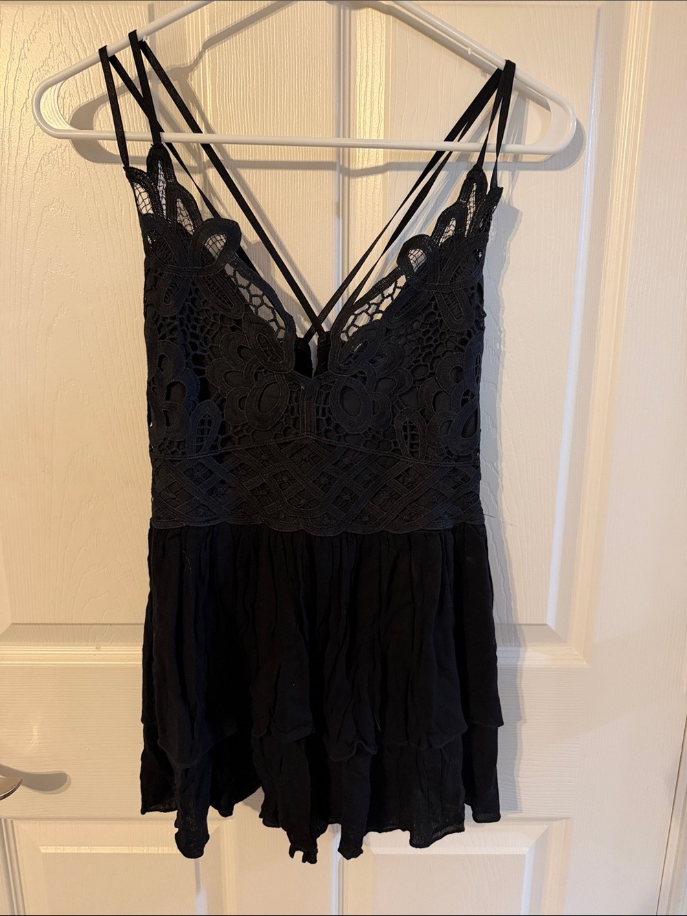 Black Lace V-Neck Strappy tank top
